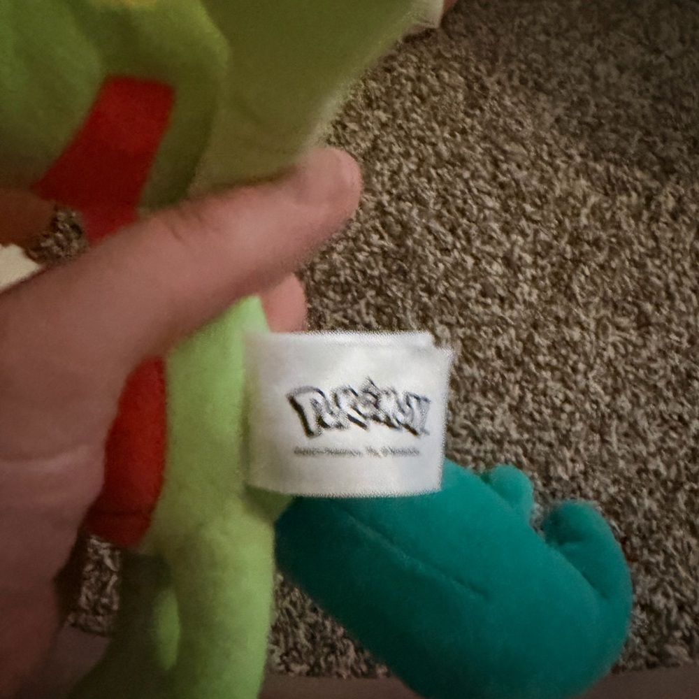 Pokémon Treecko Plush Stuffy - Picture 3 of 3